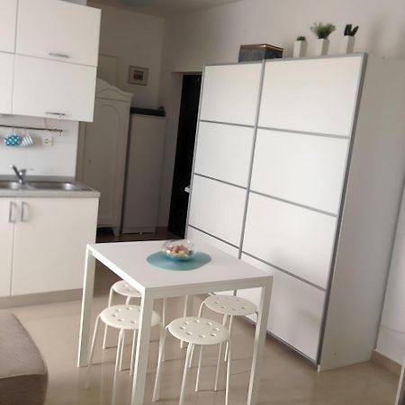 Babe beach Apartment Novalja Exterior foto