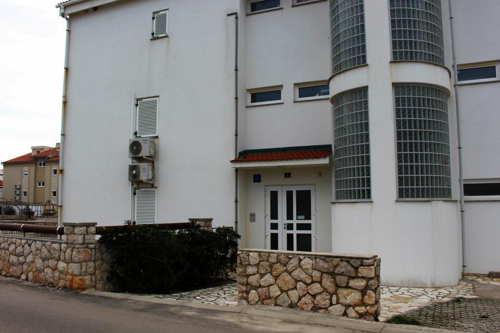 Babe beach Apartment Novalja Exterior foto
